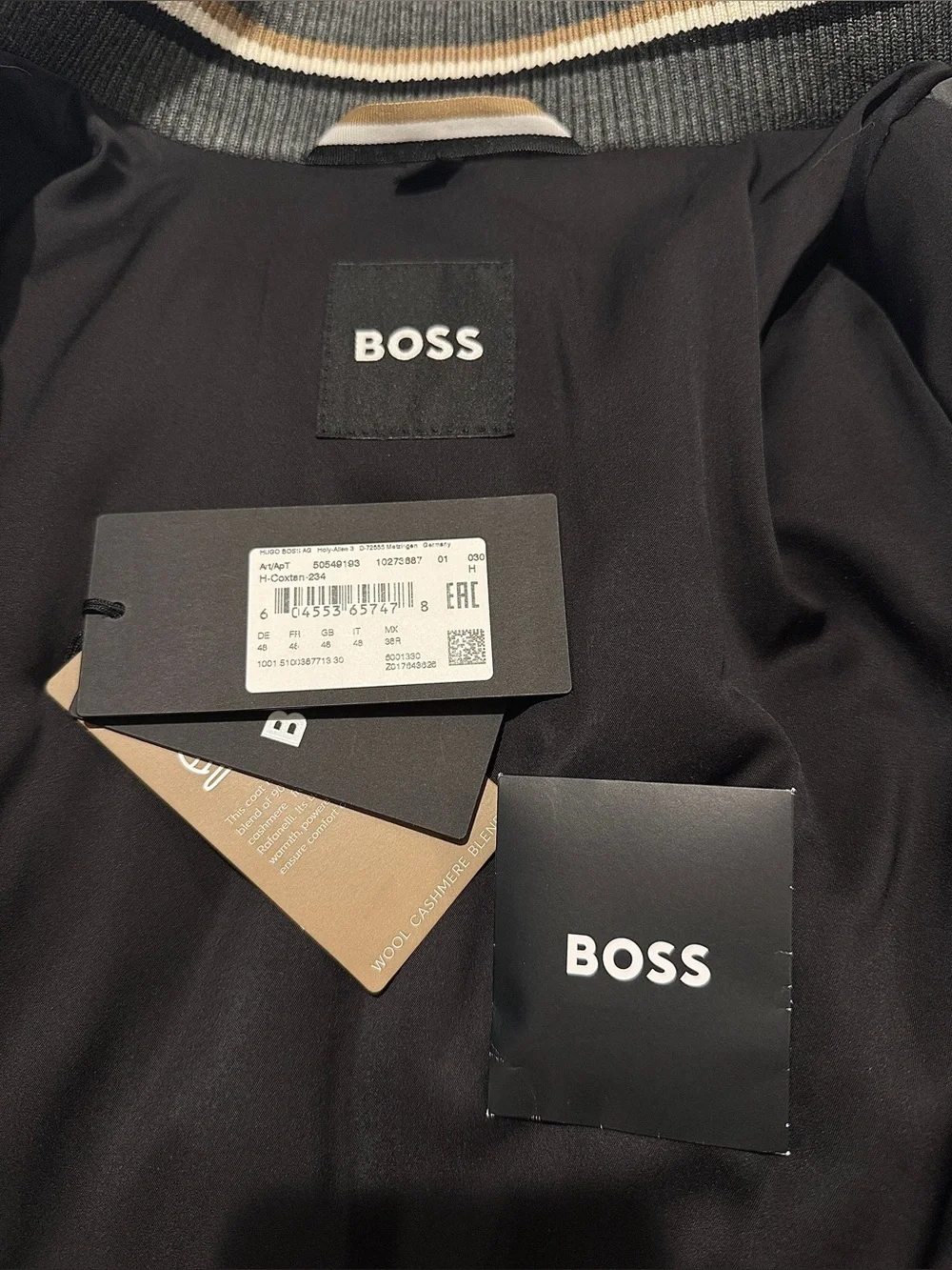 Hugo Boss Coxtan Wool-Cashmere Blend Coat in Medium Grey, 38R